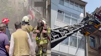 Beyoğlu'nda yangın paniği: Giriş kat alev aldı!