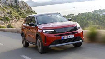 Aile dostu elektrikli modeller: Opel’den yeni nesil konfor
