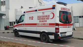 Ortaokul öğrencilerinin kavgasında kan aktı