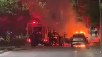 Seyir halindeki araç alev alev yandı!