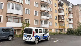 Erzurum'da tartışan eşler arasında kan aktı