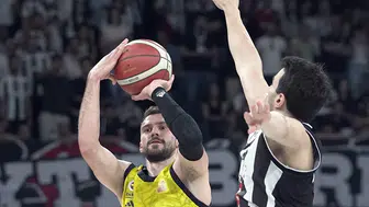 Beşiktaş Fibabanka’dan Fenerbahçe Beko’ya farklı galibiyet!