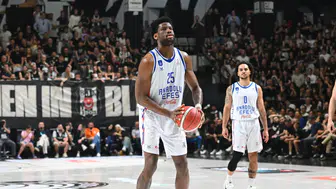 Anadolu Efes, Beşiktaş deplasmanında son nefeste kazandı!