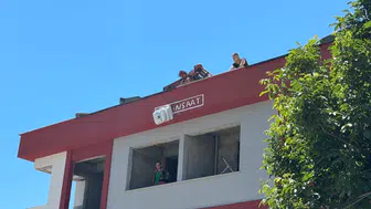 Başakşehir'de feci kaza: Elektrik akımına kapılan işçi inşaattan düştü