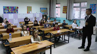 5 Haziran Perşembe okullar tatil mi? Arefe Günü eğitim yarım gün mü? İşte bayram tatili takvimi