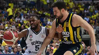 Kupayı kaptı! Fenerbahçe Beko şampiyon!