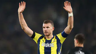 Edin Dzeko, Süper Lig'de kalıyor!