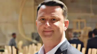 Ekrem Kayserili kimdir? Akhisar Belediye Başkanı Ekrem Kayserili nereli, evli mi? Ekrem Kayserili hangi partiden?