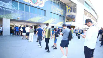 Fenerbahçe'de kaç imza toplandı?