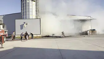 Mobilya fabrikasında korkutan yangın