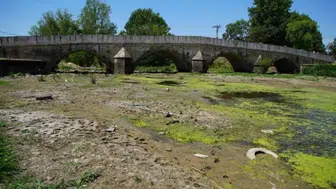 Tunca Nehri'nde şok eden manzara! Su akışı tamamen durdu!