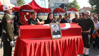 Şehit Üsteğmen Tuğrul Özsu Edirne'de son yolculuğuna uğurlandı