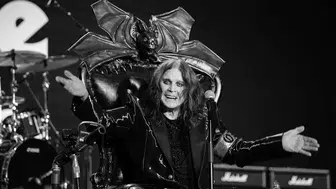 Ozzy Osbourne hayatını kaybetti