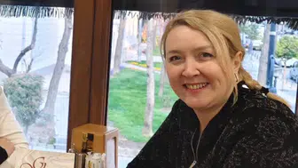 Ayşe Mine Tonta kimdir?