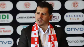 Emre Belözoğlu, Antalyaspor'daki görevine geri döndü
