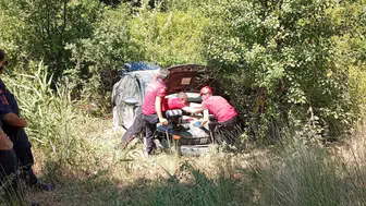 Bilecik'te kaza! Otomobil şarampole uçtu: 3 yaralı