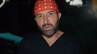 Timur Cihantimur'un doktor babası, meslekten men edildi