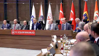 Ali Yerlikaya'dan sahipsiz hayvanlar açıklaması: Kararlılıkla yürüteceğiz!