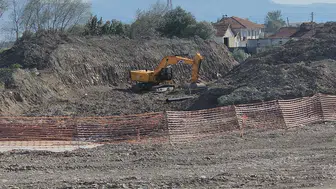 Toprak kayması sonucu bir işçi yaralandı