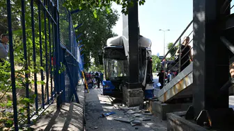 Ankara'da EGO otobüsü kaza yaptı! Çok sayıda yaralı var