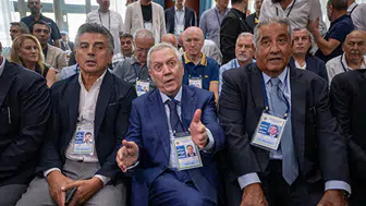 Fenerbahçe Yüksek Divan Kurulu'ndan dışarı çıkarılan kadın üye kimdir?