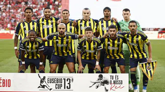 Fenerbahçe'nin yeni transferi gece yarısında açıklandı