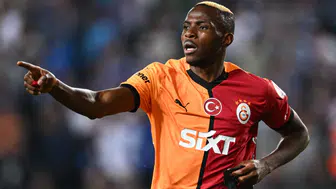 Galatasaray'ın Osimhen için yaptığı çılgın bonservis teklifini Napoli reddetti
