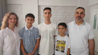 Ahmet Eren Özyurtseven kimdir?