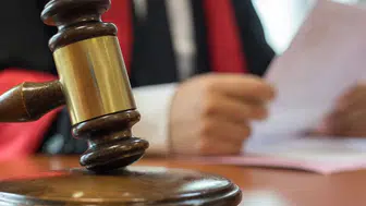 Yıllık izin ücreti ödenmezse işçi kıdem tazminatı alabilir mi? Yargıtay’dan emsal karar!