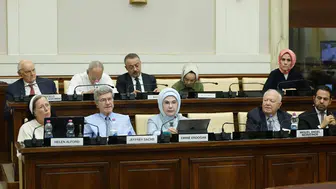Emine Erdoğan Vatikan konferansında net mesaj verdi: Dünya 5’ten büyüktür!
