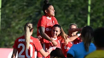 ABB FOMGET, UEFA Şampiyonlar Ligi 1. eleme turunda Neftçi'yi 2-0 ile geçti