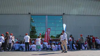 İzmir'de işten atılan işçiler Meclis'e girmek istedi, arbede çıktı!
