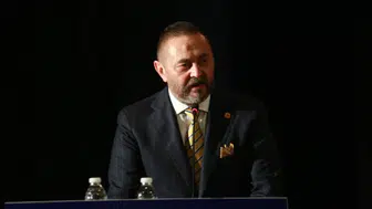 AK Partili Ünal'dan Karşıyaka Belediyesi'ne: İşçisine maaş ödeyemeyen bir belediye!