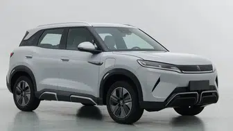 BYD, akıllı sürüşsüz yeni Yuan Up modelini duyurdu