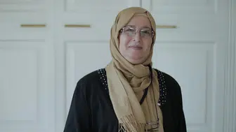 Berrin Sönmez kimdir?