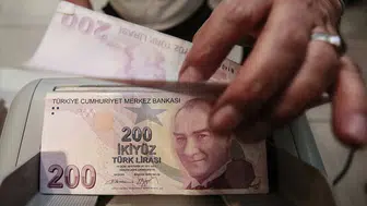 Kamu işçisi beklediği zammı aldı!