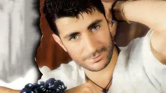Sedat Sayan kimdir?