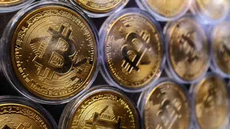 Memecoin çöküşü: İşlem hacmi ve gelirlerde rekor düşüş yaşandı!