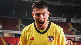 Burak Bozan kimdir, kaç yaşında, piyasa değeri, boyu kaç?