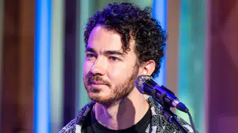Kevin Jonas’tan labubu itirafı: Kızım beni dinlemiyor!