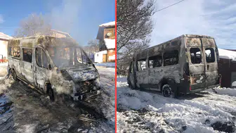 Kastamonu'da minibüs alev alev yandı: Sürücü kalp krizinden öldü