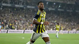 Jhon Duran Fenerbahçe'den ayrılıyor mu? Sosyal medya hamlesi dikkat çekti!