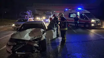 Kocaeli Gebze'de zincirleme trafik kazası: Yaralılar var
