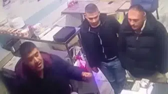 Afyonkarahisar'da bir iş yeri sahibi 3 kişi tarafından darp edildi