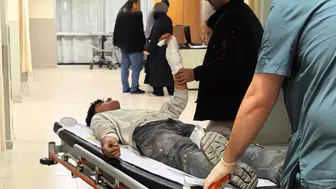 Bursa'da kırılan cam bileğini kesti: Çırak ağır yaralı