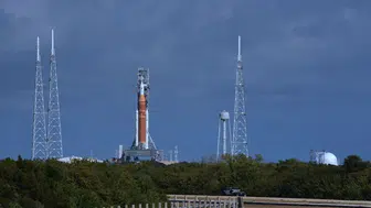 NASA ilk mürettebatlı ay uçuşuna hazırlanıyor