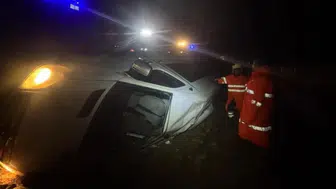 Mersin'de işçileri taşıyan minibüs uçuruma yuvarlandı: 13 yaralı