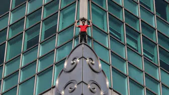 Sporcu Alex Honnold, Tayvan'ın en yüksek binasına halatsız çıktı!