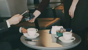 Restoranlarda servis ve masa ücreti alınmayacak