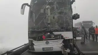 Sivas'ta sis zincirleme kazaya neden oldu :  7 yaralı